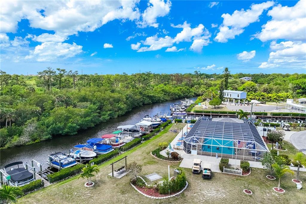 MARINERS COVE - Residential