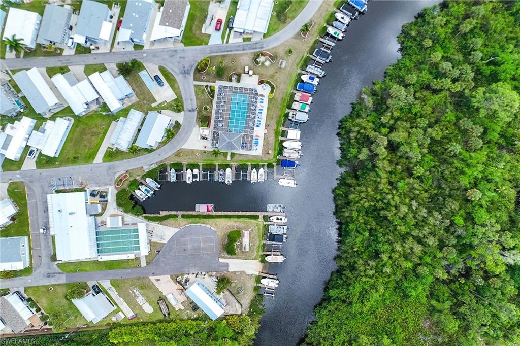 MARINERS COVE - Residential