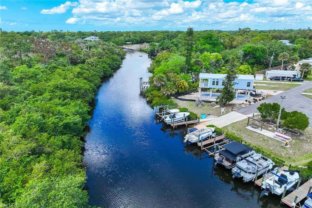 MARINERS COVE - Residential