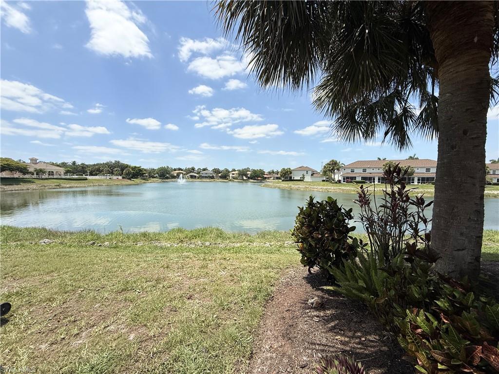 OLYMPIA POINTE - Residential