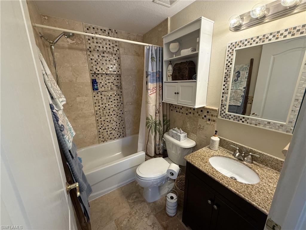 OLYMPIA POINTE - Residential