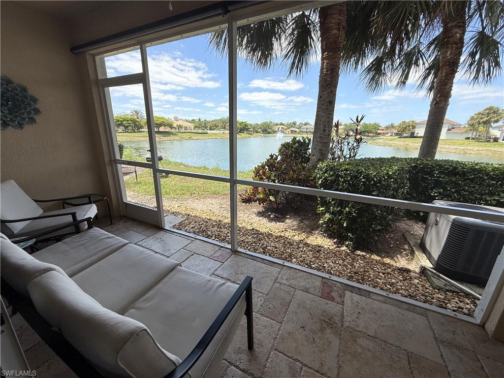 OLYMPIA POINTE - Residential