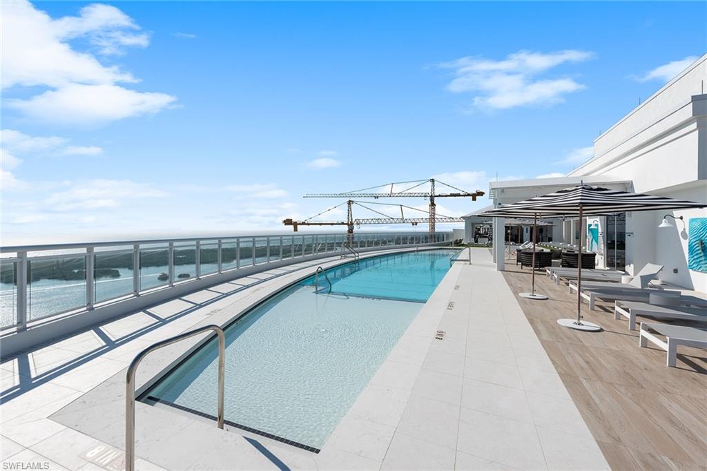 KALEA BAY TOWER 400 - Residential