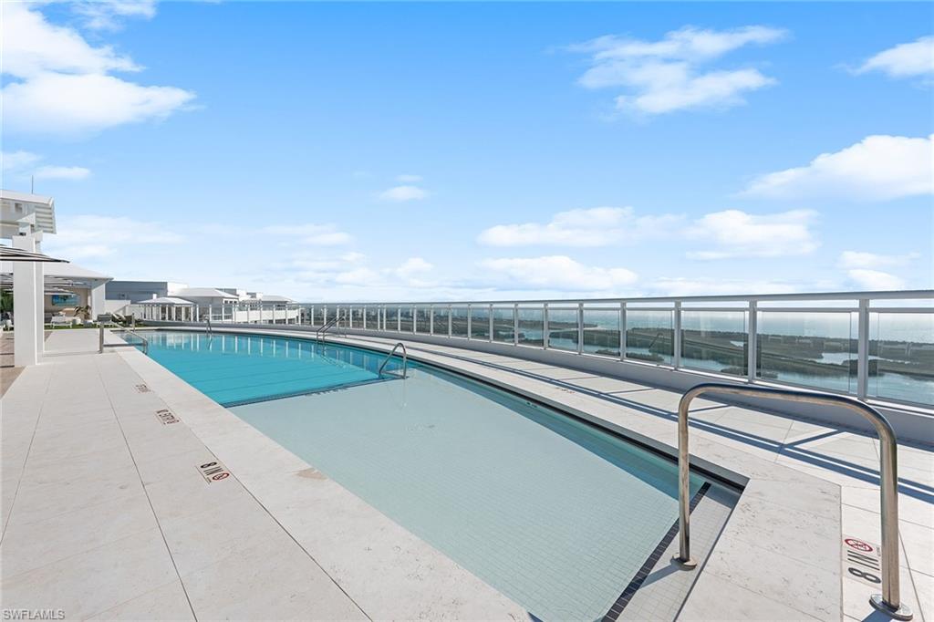 KALEA BAY TOWER 400 - Residential