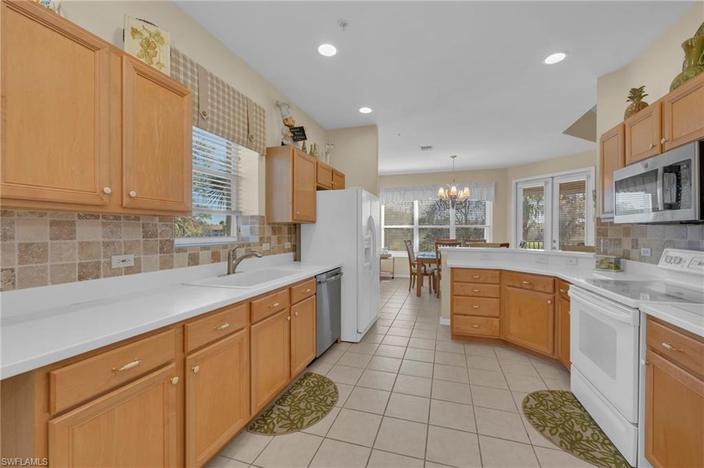 WEDGEWOOD - Residential