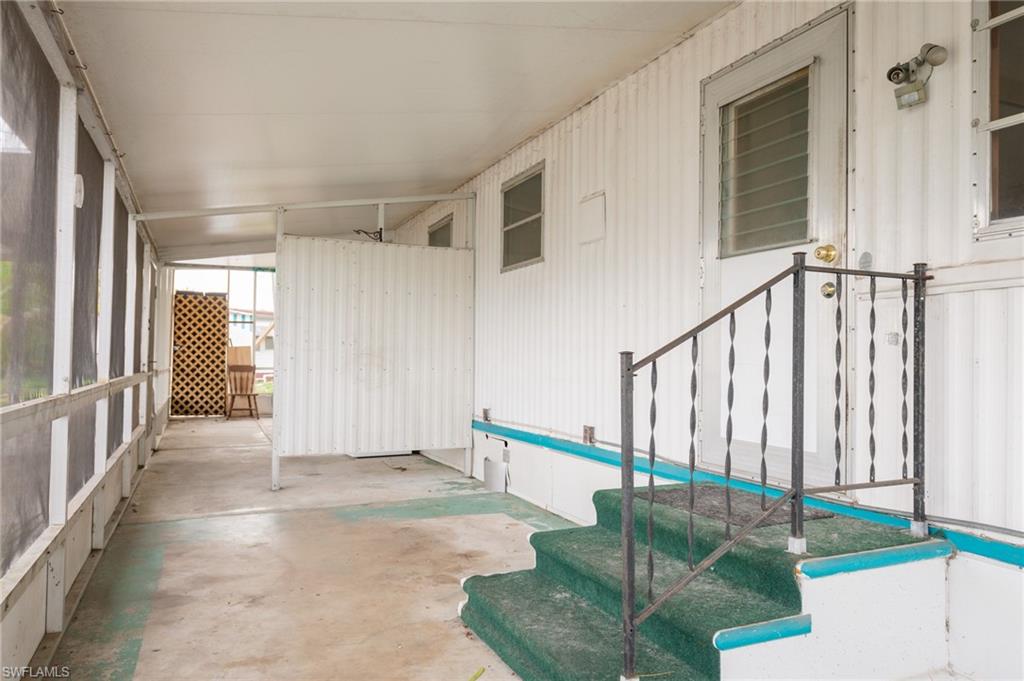 MOBILE MANOR - Residential