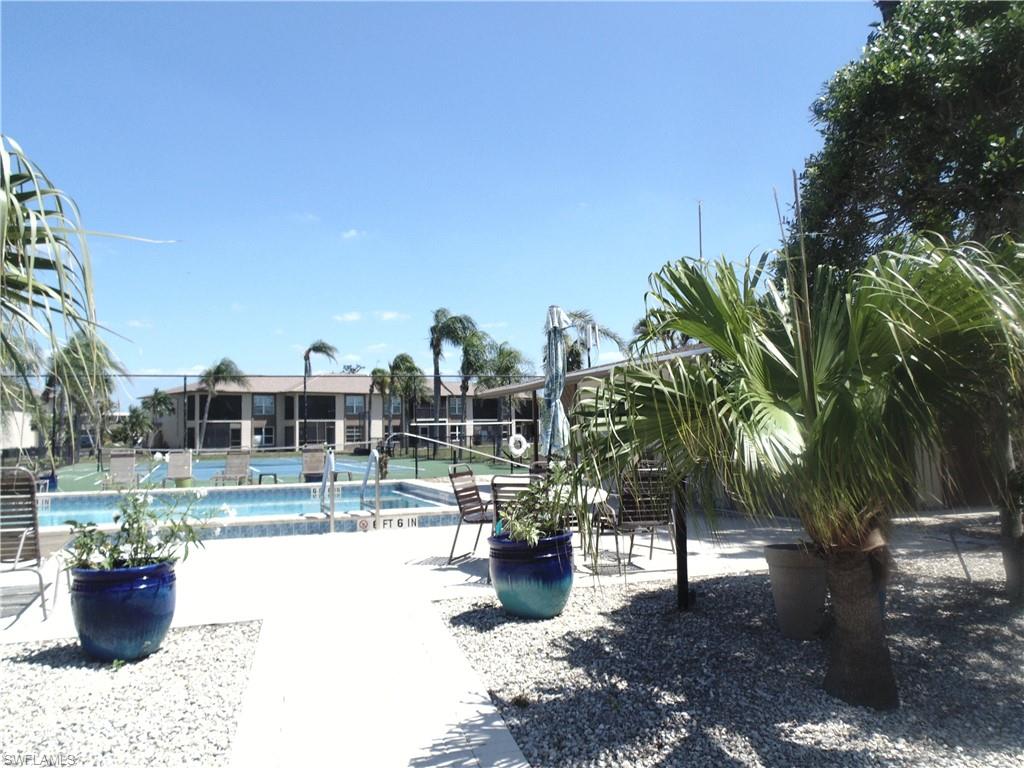 DAVIS LAKE CONDO - Residential Lease