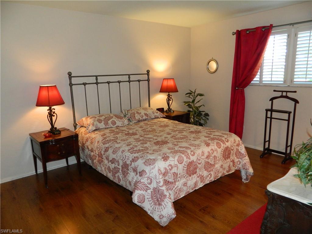 SOUTH POINTE - Residential