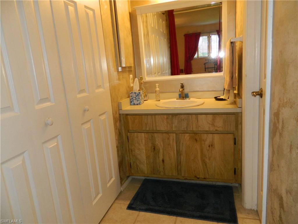 SOUTH POINTE - Residential