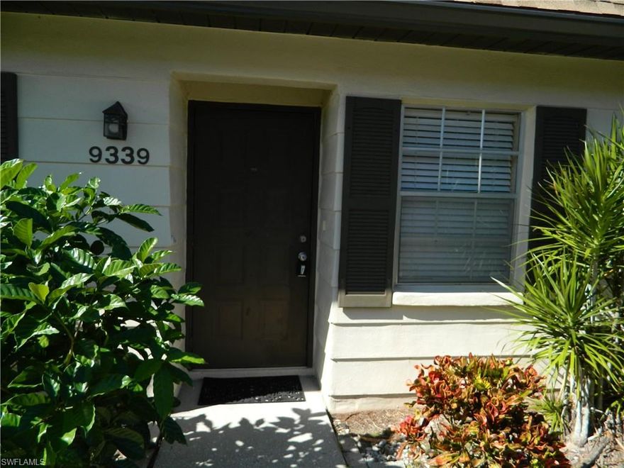 TURNKEY FURNISHED CONDO!!!!  This 2 Bedroom 2 Bath Condo is ready for new Ownership.  Nicely Furnished and has a 1 Car Covered Parking Spot, Exterior Locked Storage Closet, and an an Enclosed Florida Room.  Owner is motivated and Ready to Sell!!!!