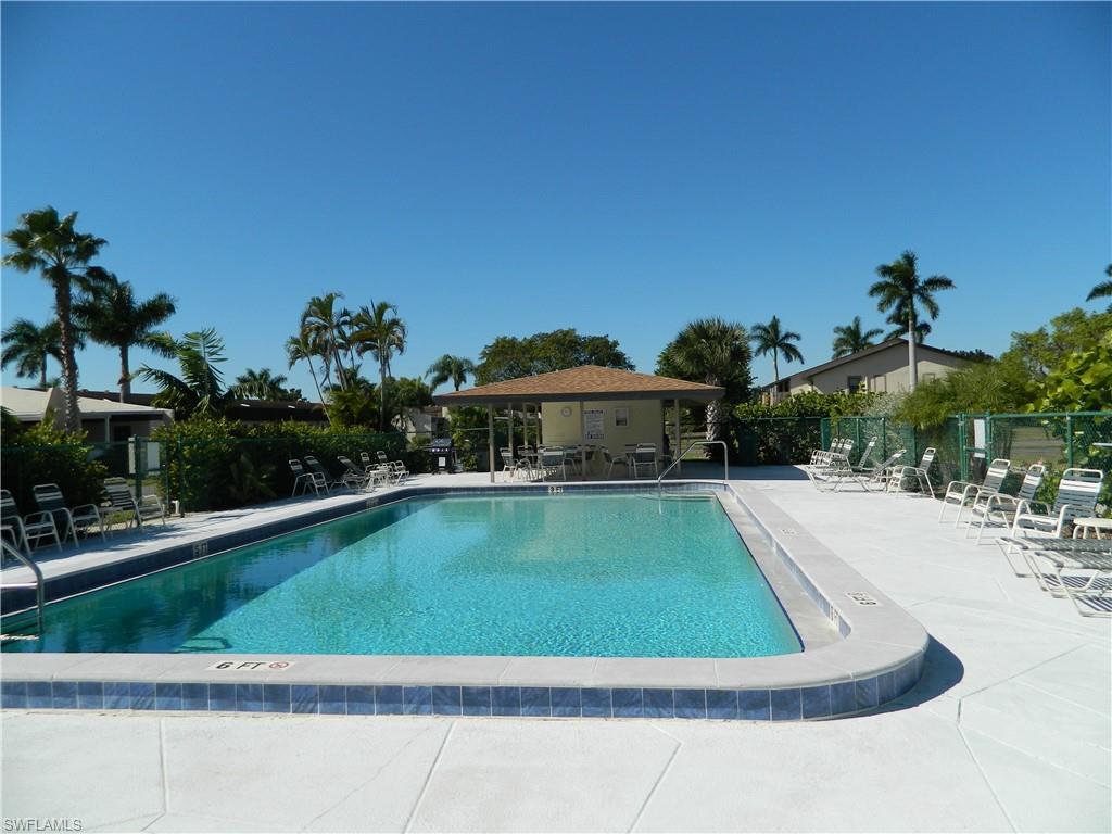 SOUTH POINTE - Residential