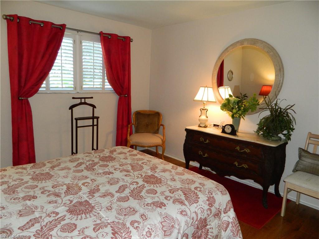 SOUTH POINTE - Residential