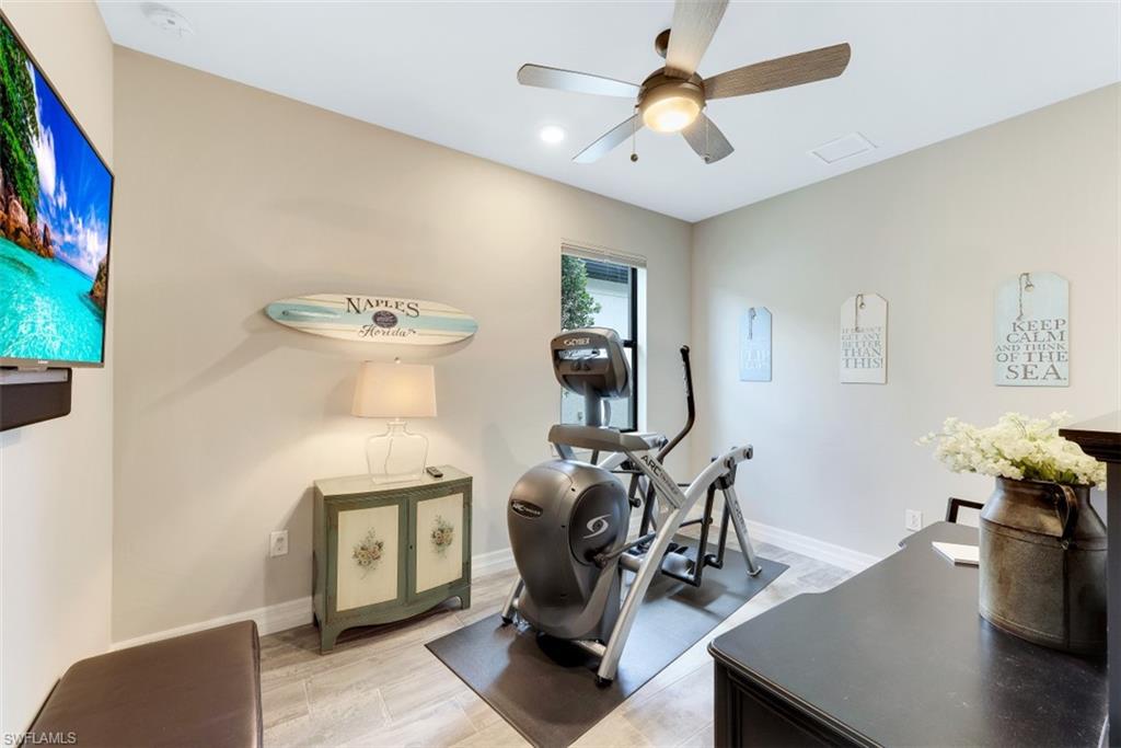 AVERY SQUARE - Residential