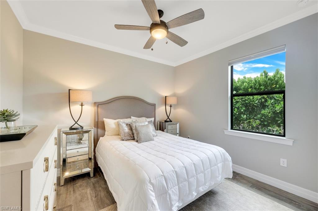 AVERY SQUARE - Residential