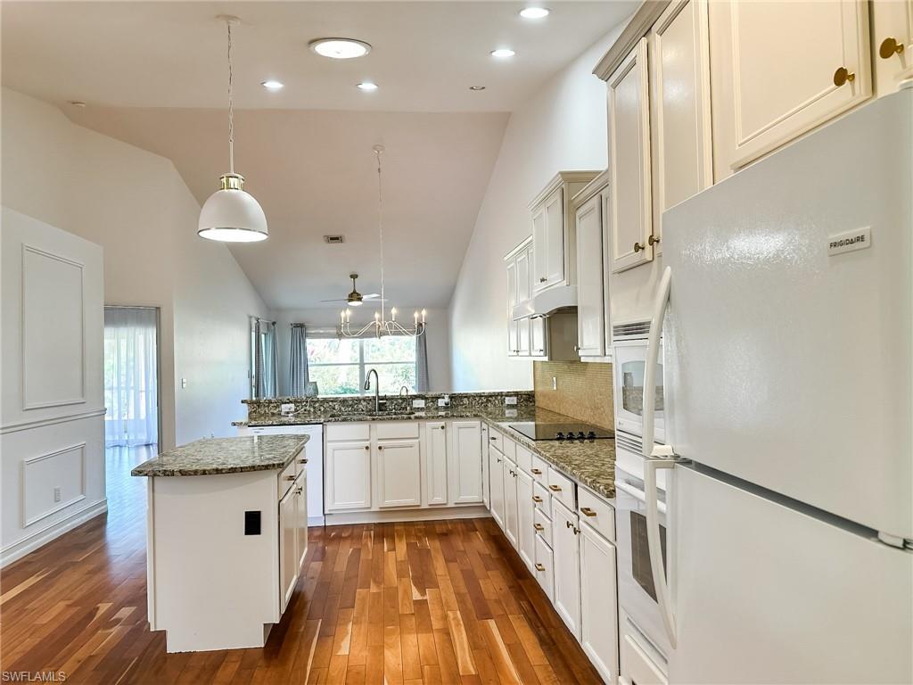 VILLAS AT TIMBER LAKE - Residential Lease