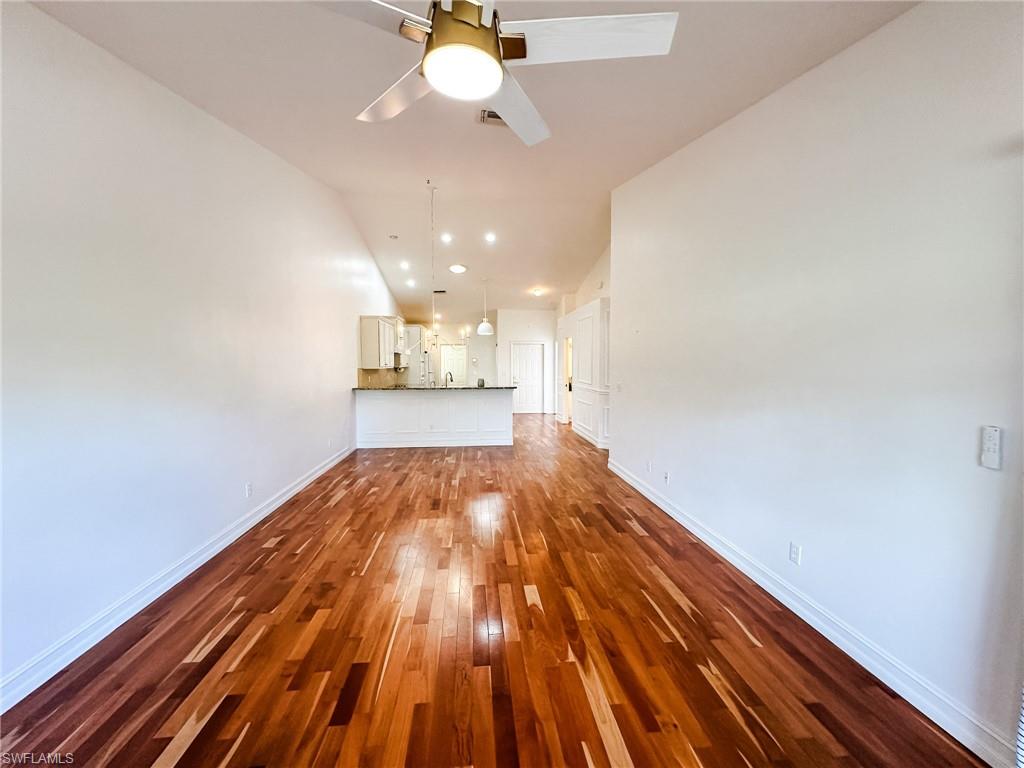 VILLAS AT TIMBER LAKE - Residential Lease