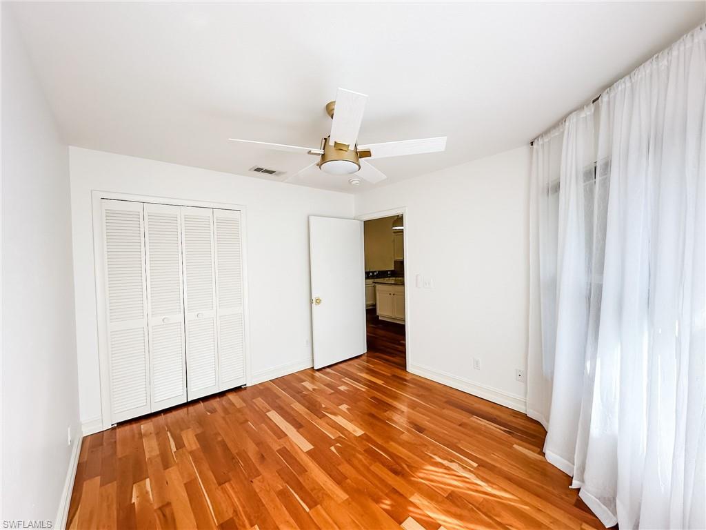 VILLAS AT TIMBER LAKE - Residential Lease