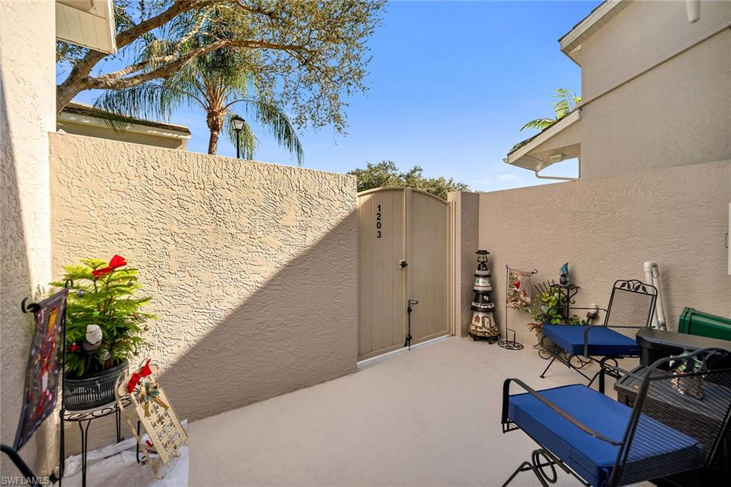 FIELDSTONE VILLAGE - Residential