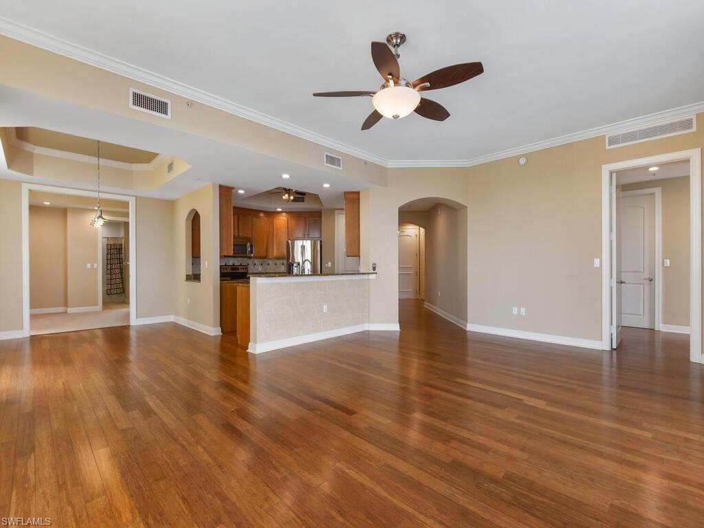 HIGH POINT PLACE - Residential