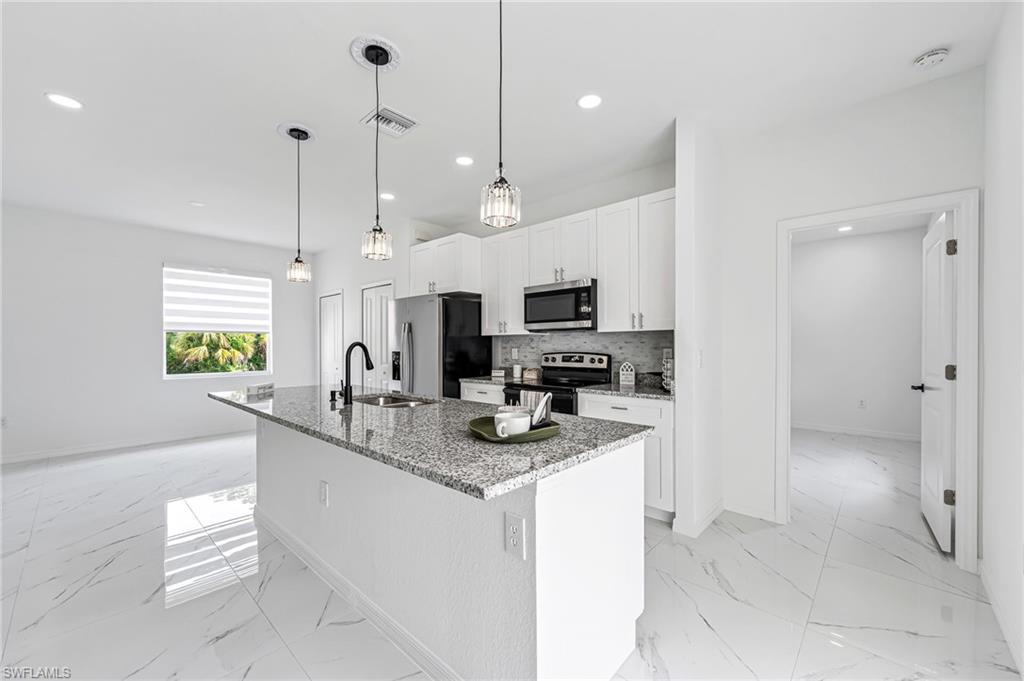 LEHIGH ACRES - Residential