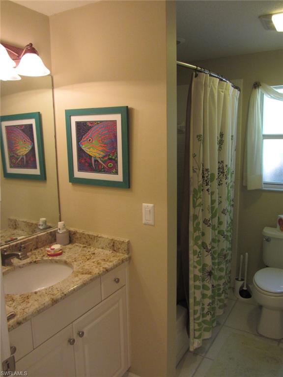 ROYAL VILLAS - Residential