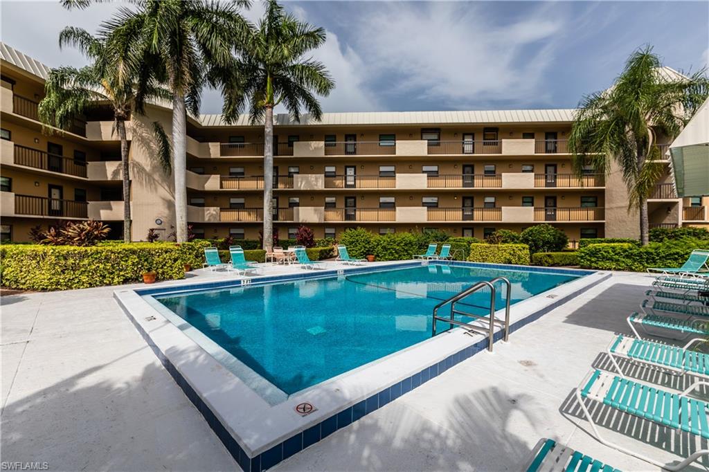 MARCO ISLAND - Residential