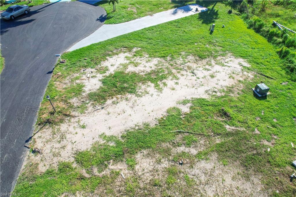 PLANTATION ESTATES MOBILE HOME - Land