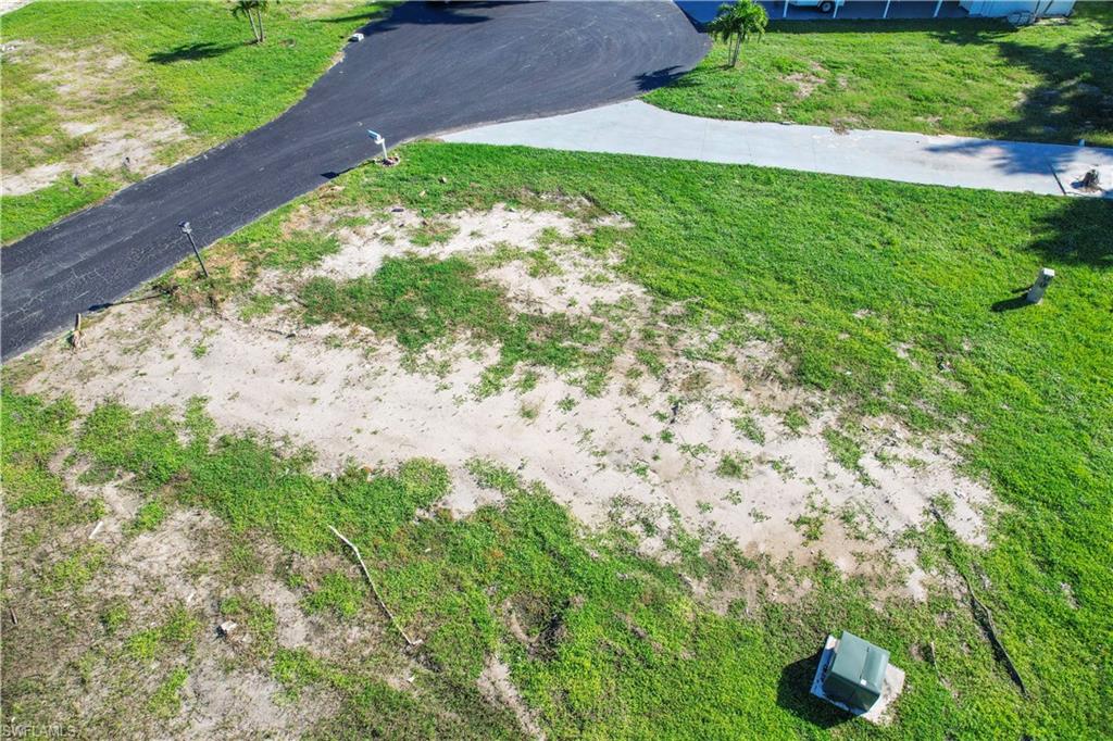 PLANTATION ESTATES MOBILE HOME - Land