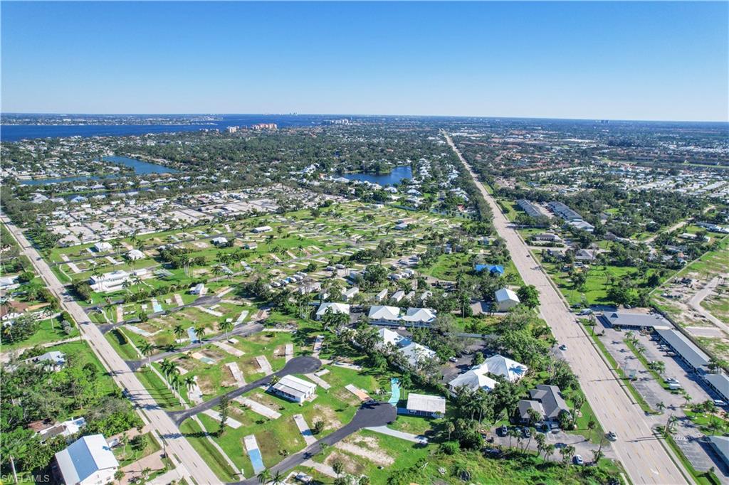 PLANTATION ESTATES MOBILE HOME - Land