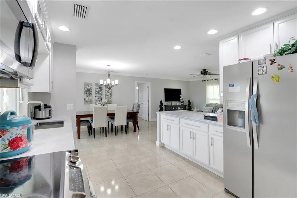 GOLDEN GATE ESTATES - Residential