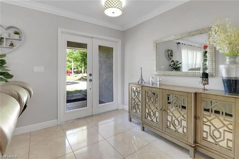 1530 Everglades BLVD S NAPLES FL 34117