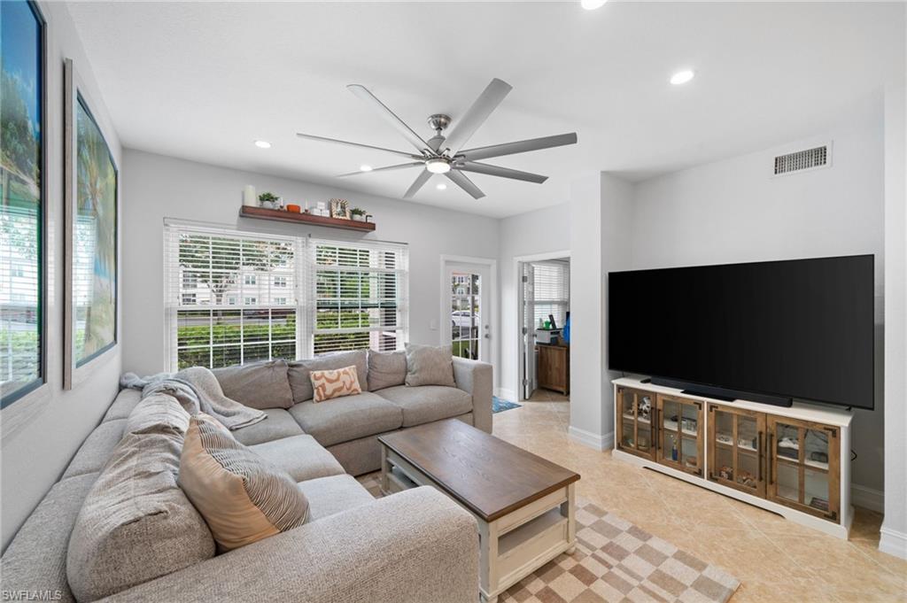 THE TIDES AT PELICAN LANDING - Residential