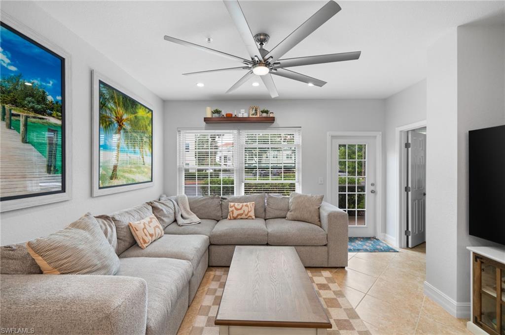 THE TIDES AT PELICAN LANDING - Residential