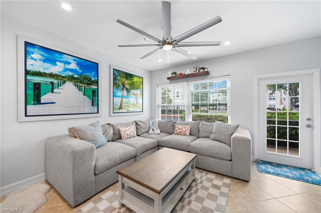 THE TIDES AT PELICAN LANDING - Residential