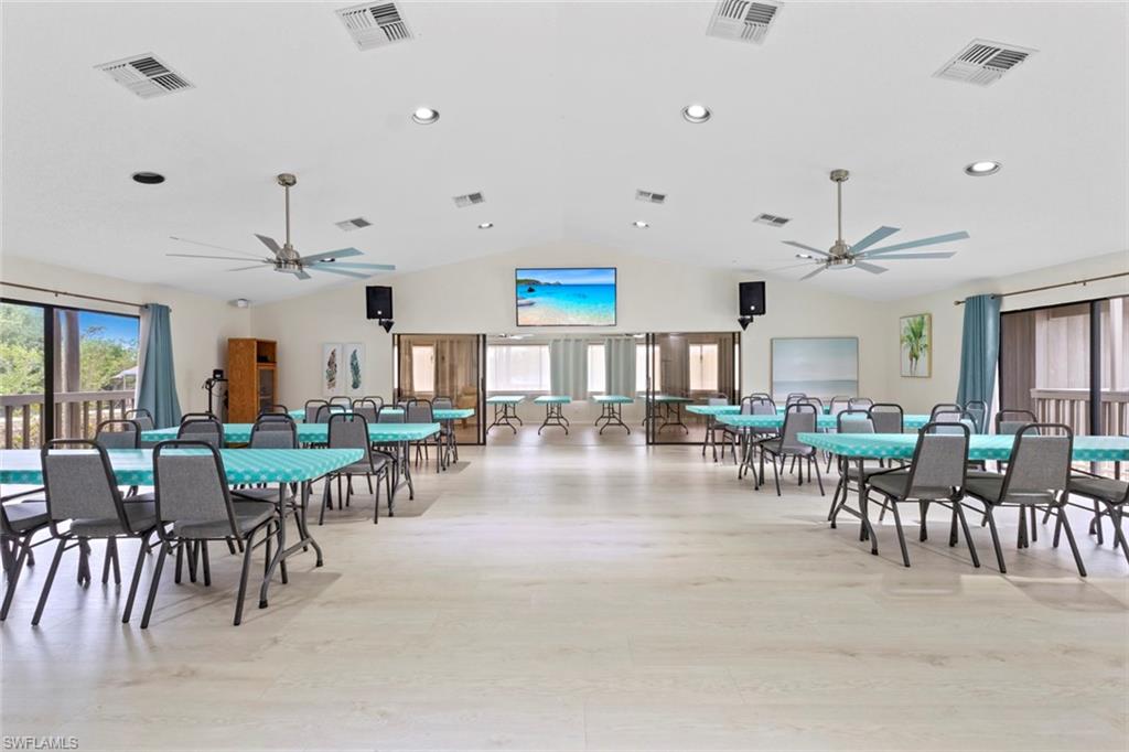 ISLAND PARK VILLAGE - Residential