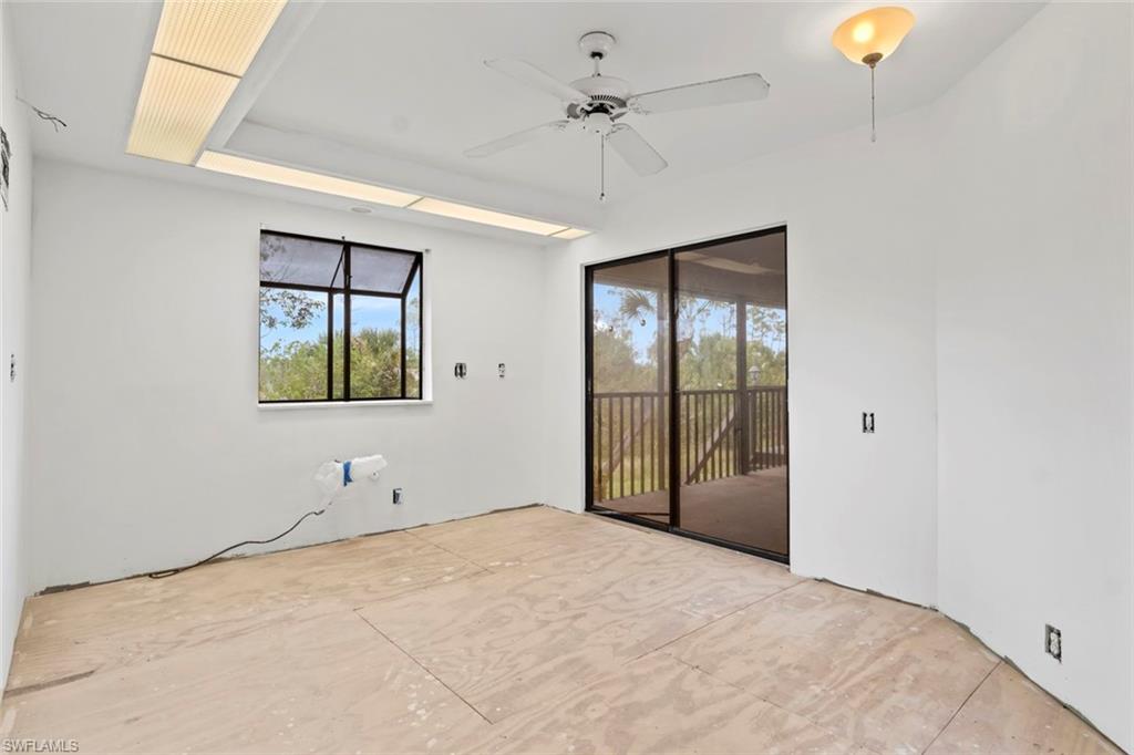 ISLAND PARK VILLAGE - Residential