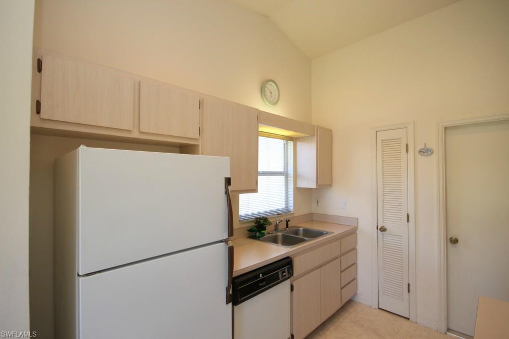 SABAL SPRINGS GOLF AND RACQUET CLUB - Residential