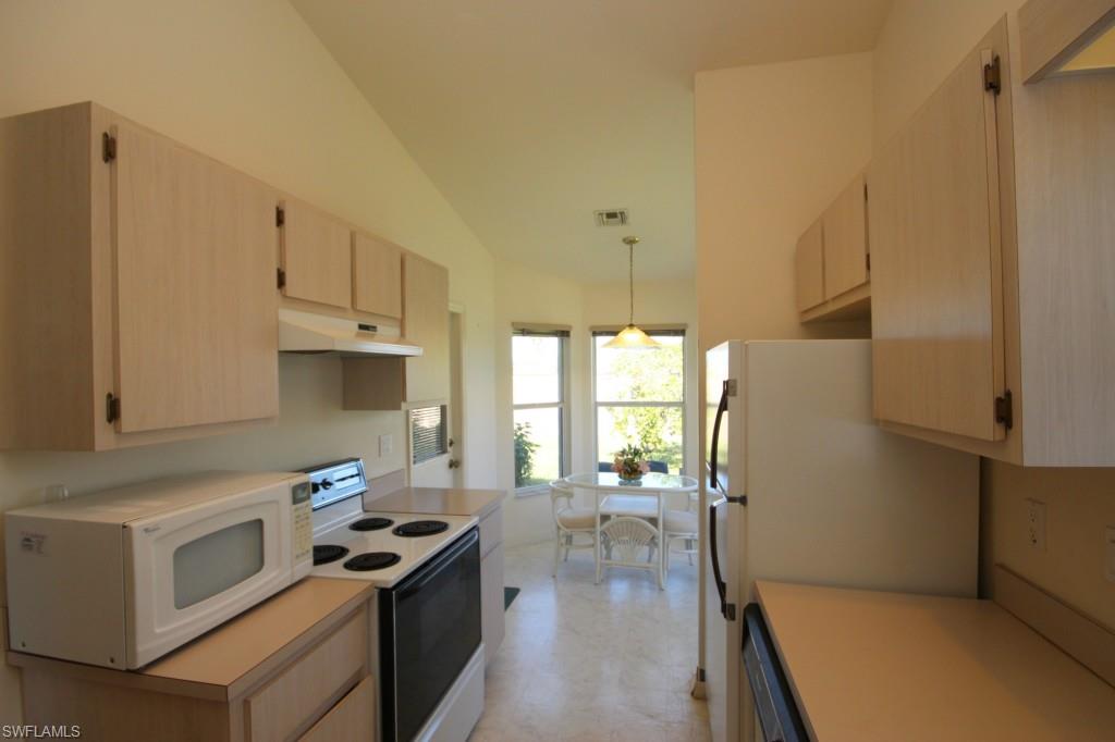 SABAL SPRINGS GOLF AND RACQUET CLUB - Residential