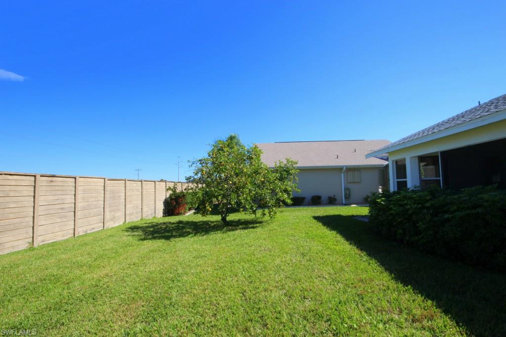 SABAL SPRINGS GOLF AND RACQUET CLUB - Residential