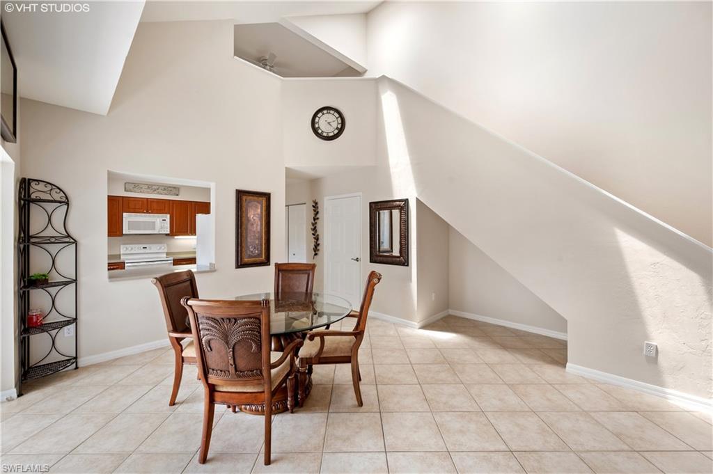 QUAIL WOODS COURTYARDS - Residential