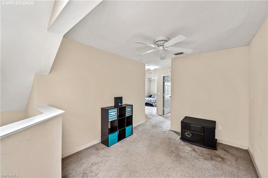 QUAIL WOODS COURTYARDS - Residential