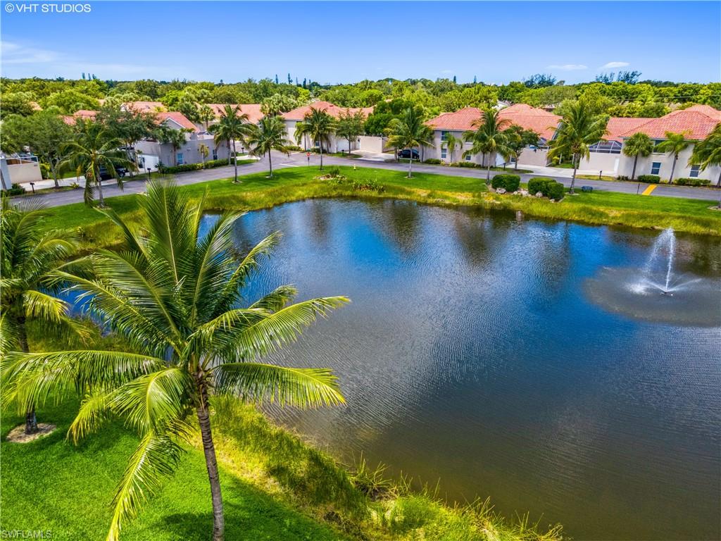 QUAIL WOODS COURTYARDS - Residential