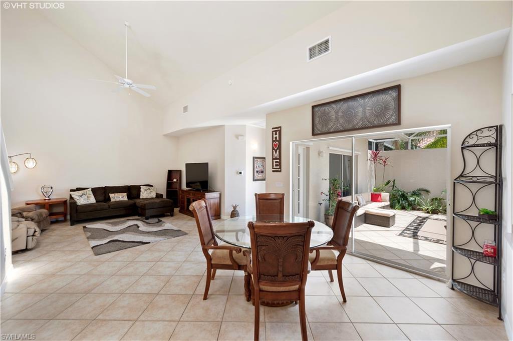 QUAIL WOODS COURTYARDS - Residential