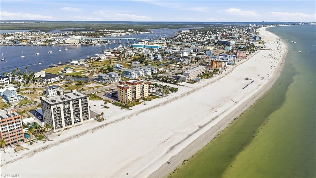 ISLAND SHORES - Land