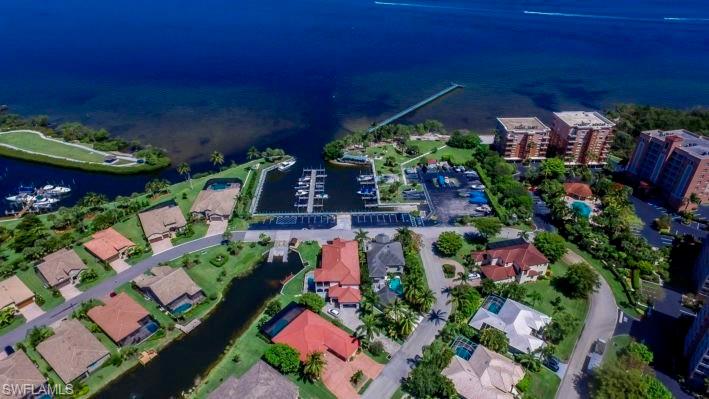 WATER'S EDGE - Residential