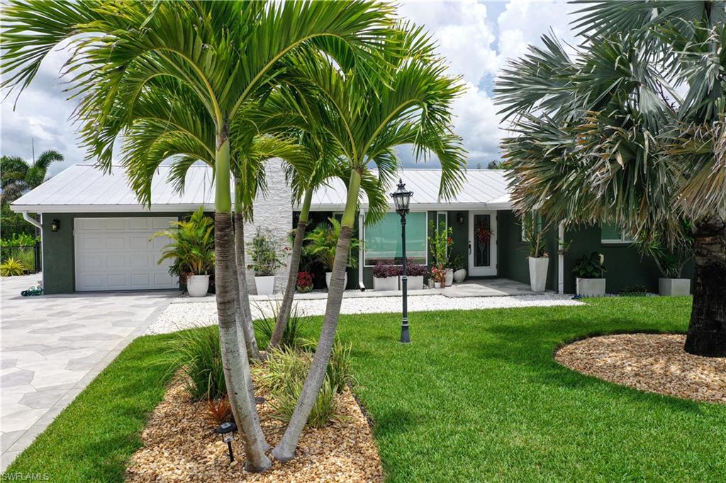 IMPERIAL SHORES - Residential