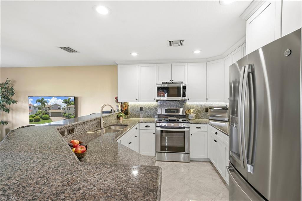 THE RESERVE AT ESTERO - Residential