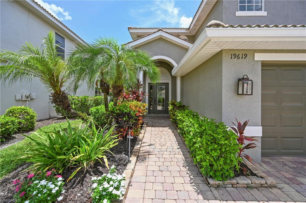 THE RESERVE AT ESTERO - Residential