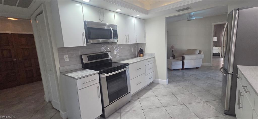 CAPE CORAL - Residential Lease