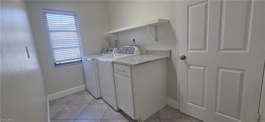 CAPE CORAL - Residential Lease